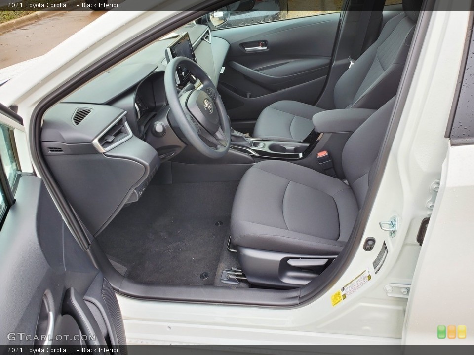 Black Interior Photo for the 2021 Toyota Corolla LE #139957954