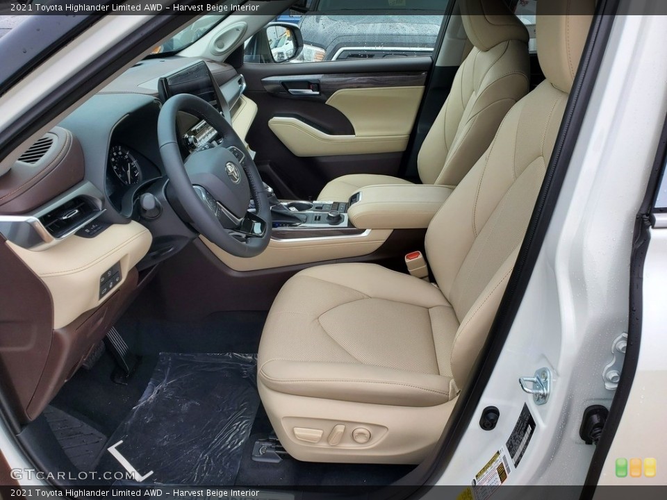 Harvest Beige Interior Photo for the 2021 Toyota Highlander Limited AWD #139958494