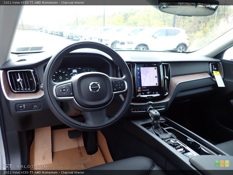 Charcoal Interior Dashboard for the 2021 Volvo XC60 T5 AWD Momentum #139958646