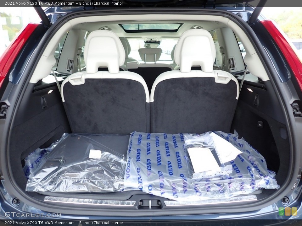 Blonde/Charcoal Interior Trunk for the 2021 Volvo XC90 T6 AWD Momentum #139958863