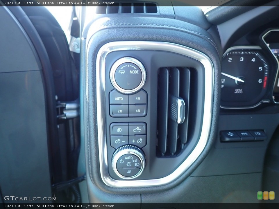 Jet Black Interior Controls for the 2021 GMC Sierra 1500 Denali Crew Cab 4WD #139959184