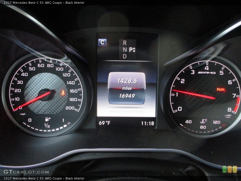 Black Interior Gauges for the 2017 Mercedes-Benz C 63 AMG Coupe #139977478