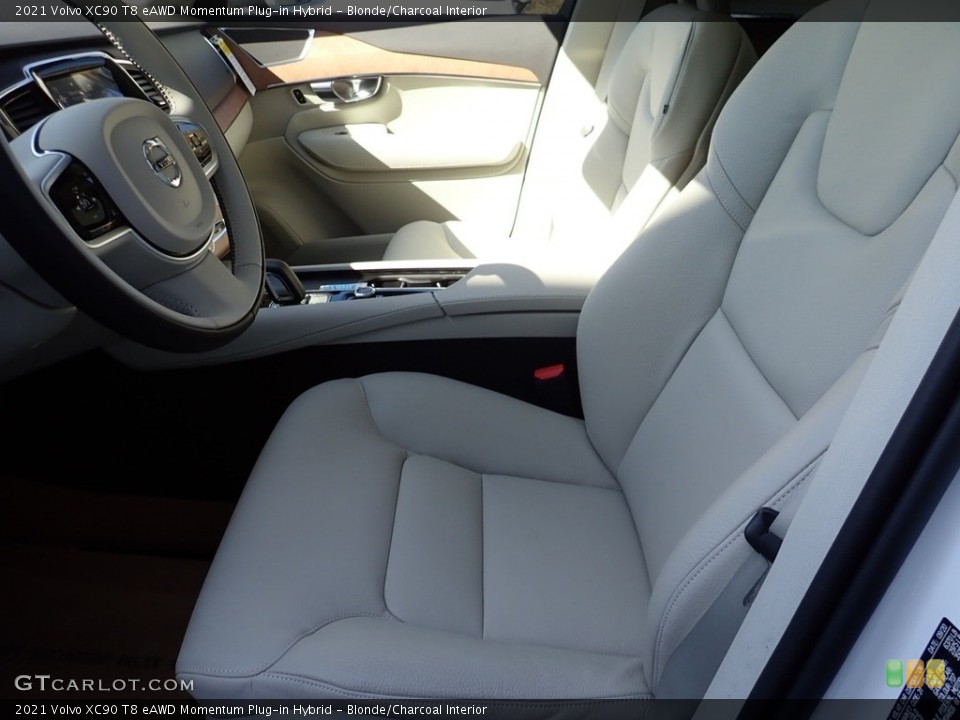 Blonde/Charcoal Interior Front Seat for the 2021 Volvo XC90 T8 eAWD Momentum Plug-in Hybrid #139977562