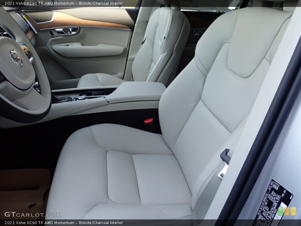 Blonde/Charcoal Interior Front Seat for the 2021 Volvo XC90 T6 AWD Momentum #139977973
