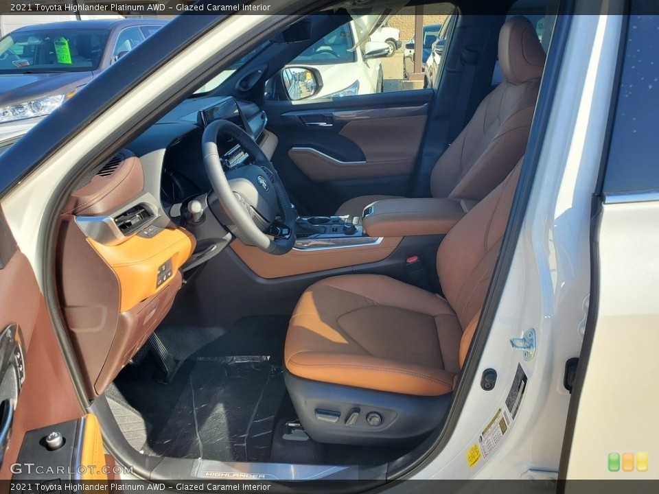 Glazed Caramel Interior Photo for the 2021 Toyota Highlander Platinum AWD #139983598