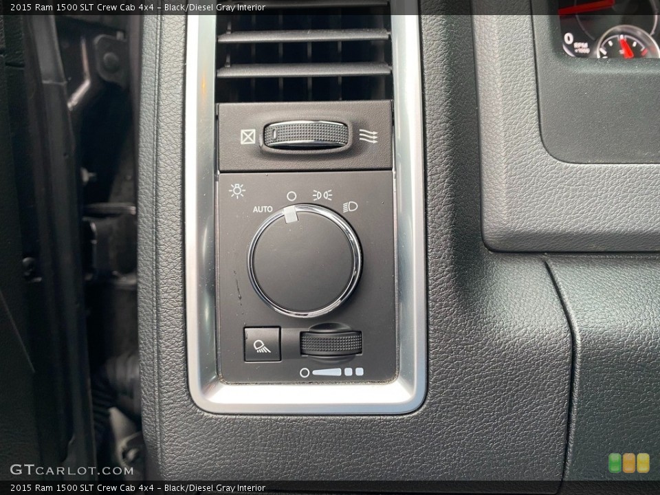 Black/Diesel Gray Interior Controls for the 2015 Ram 1500 SLT Crew Cab 4x4 #139998530