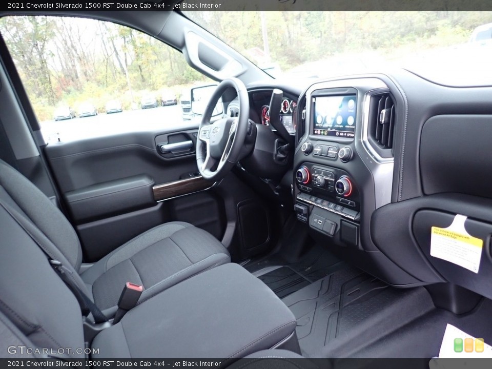 Jet Black Interior Dashboard for the 2021 Chevrolet Silverado 1500 RST Double Cab 4x4 #140001105