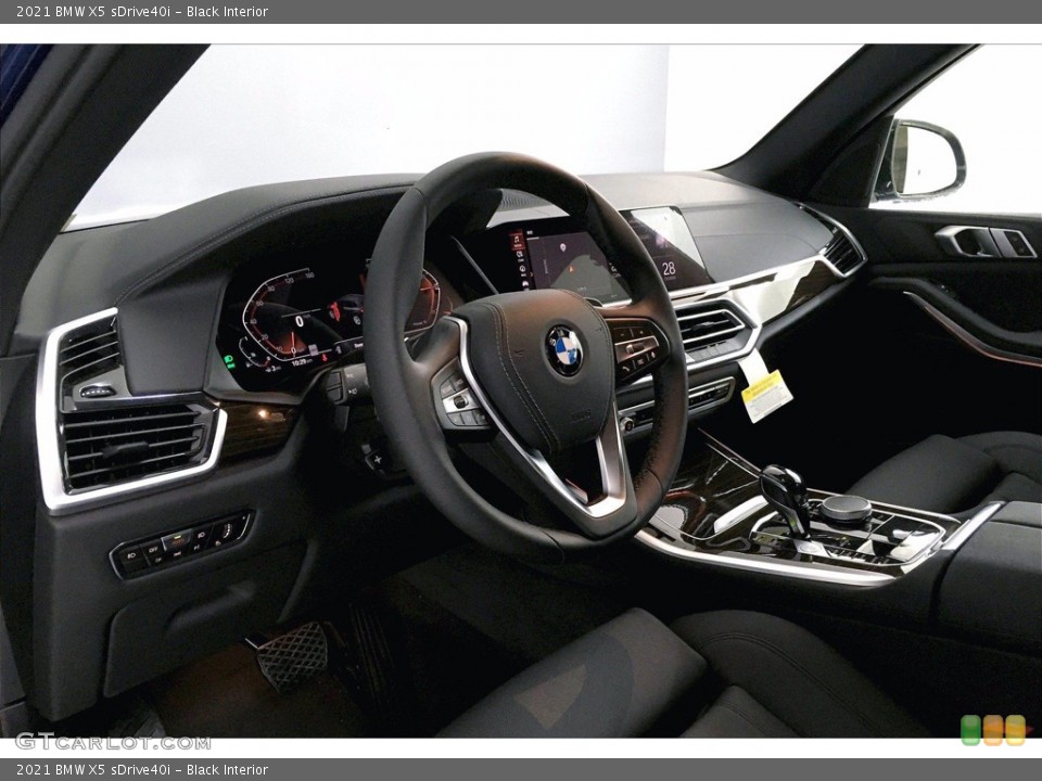 Black Interior Controls for the 2021 BMW X5 sDrive40i #140018525
