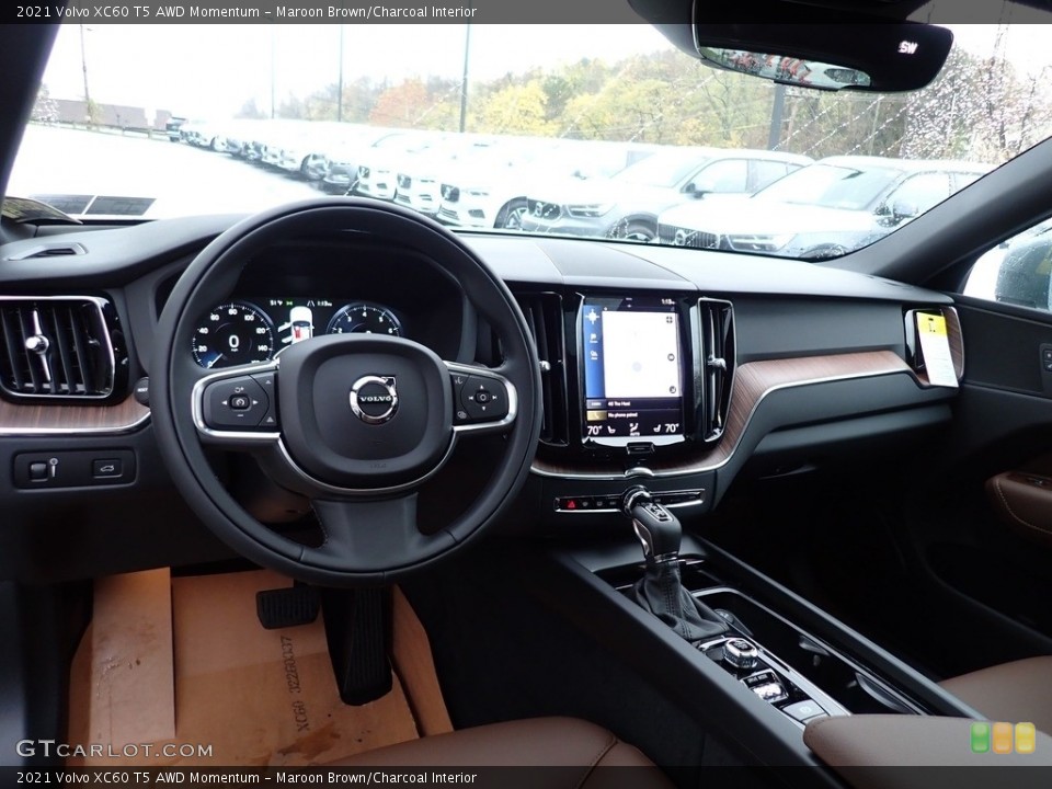 Maroon Brown/Charcoal Interior Dashboard for the 2021 Volvo XC60 T5 AWD Momentum #140031022