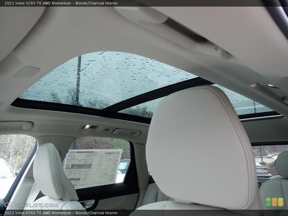 Blonde/Charcoal Interior Sunroof for the 2021 Volvo XC60 T6 AWD Momentum #140031418