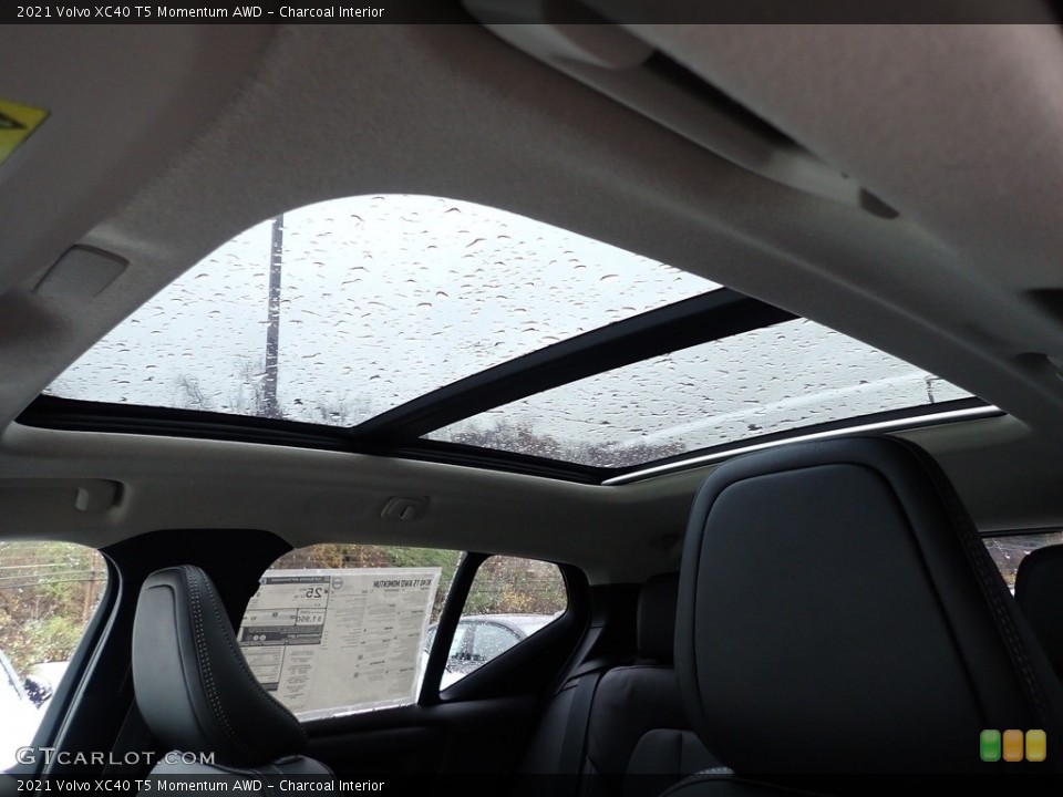 Charcoal Interior Sunroof for the 2021 Volvo XC40 T5 Momentum AWD #140031751