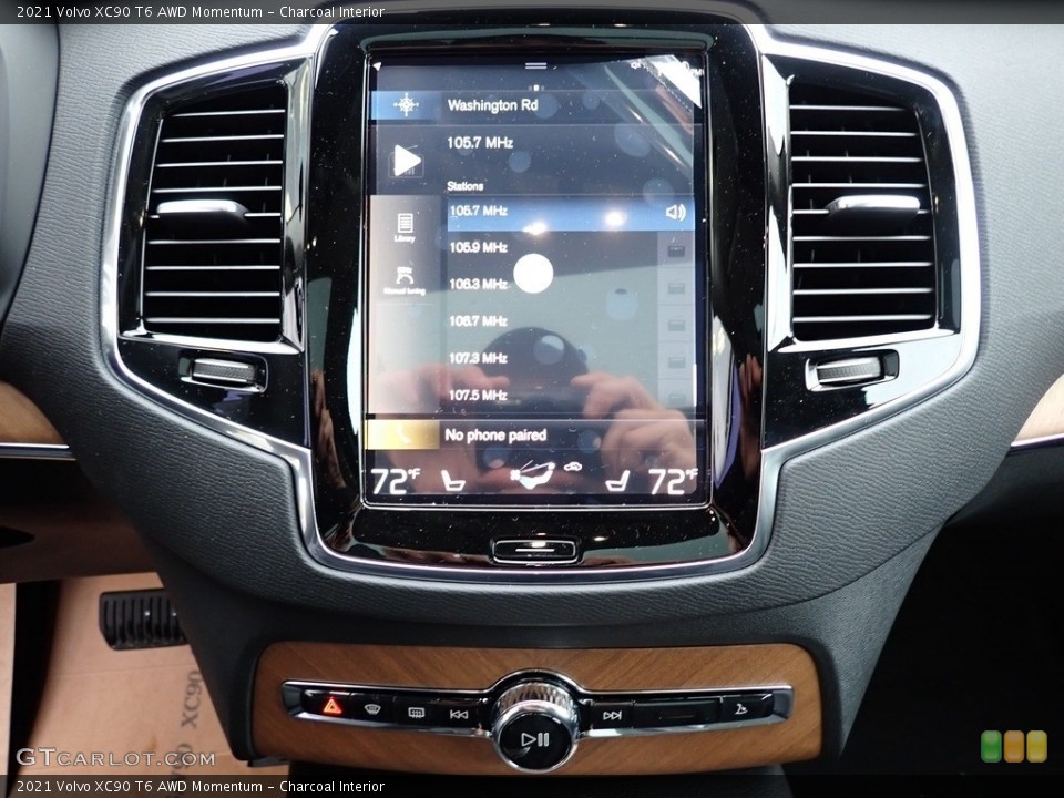 Charcoal Interior Controls for the 2021 Volvo XC90 T6 AWD Momentum #140032147