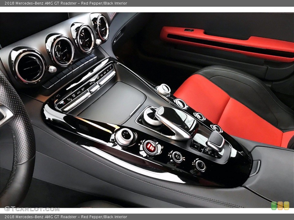 Red Pepper/Black Interior Controls for the 2018 Mercedes-Benz AMG GT Roadster #140068730