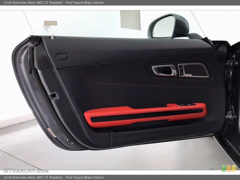 Red Pepper/Black Interior Door Panel for the 2018 Mercedes-Benz AMG GT Roadster #140068868