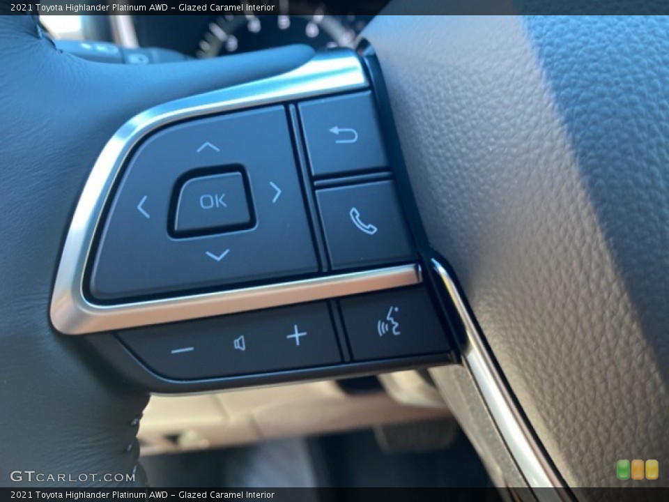 Glazed Caramel Interior Steering Wheel for the 2021 Toyota Highlander Platinum AWD #140085734