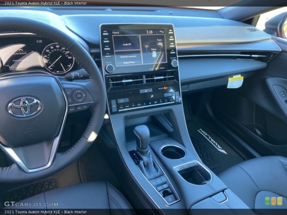 Black Interior Dashboard for the 2021 Toyota Avalon Hybrid XLE #140087849