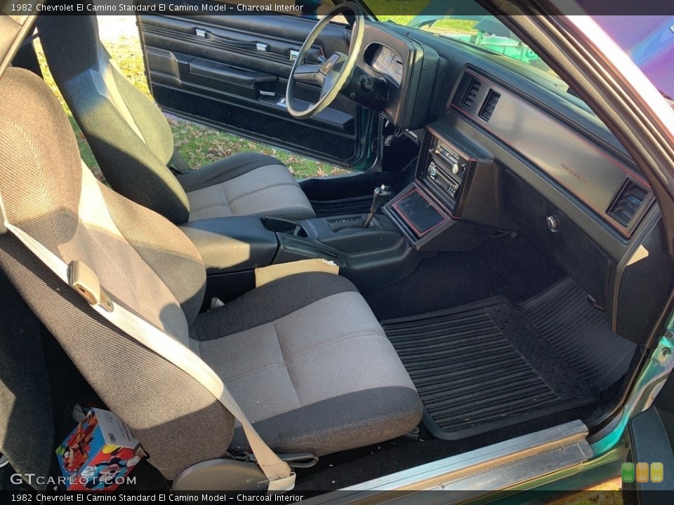 Charcoal Interior Photo for the 1982 Chevrolet El Camino  #140092060