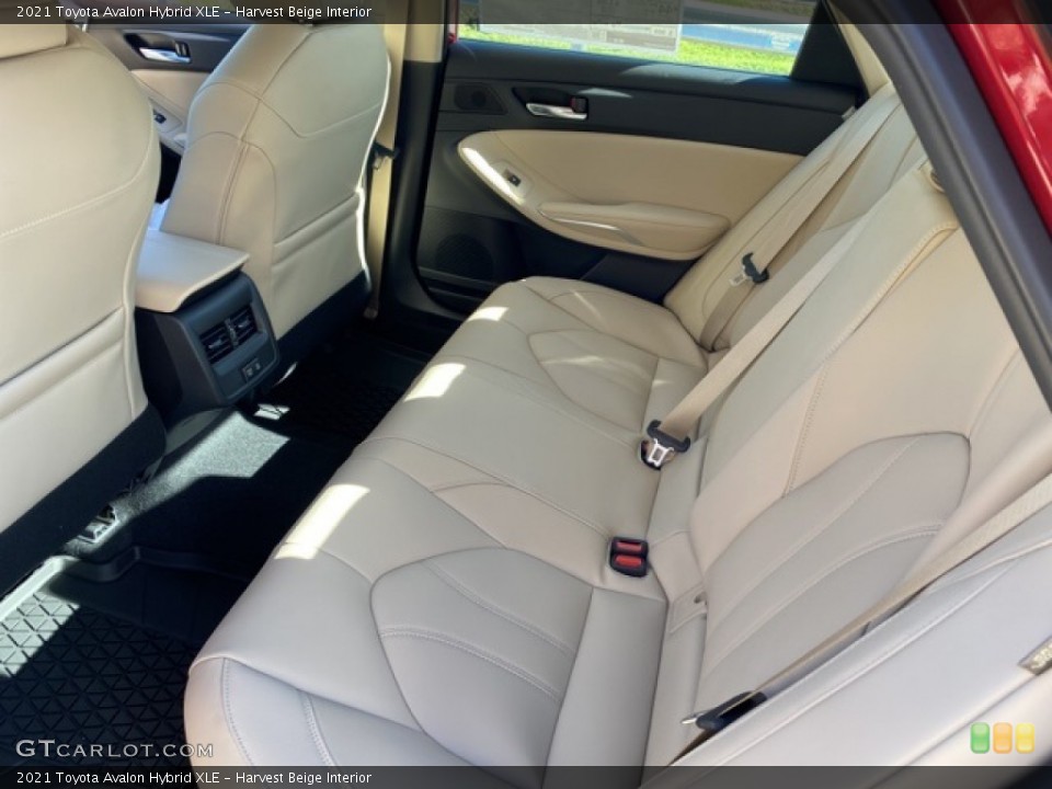 Harvest Beige Interior Rear Seat for the 2021 Toyota Avalon Hybrid XLE #140104815