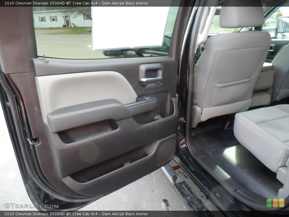 Dark Ash/Jet Black Interior Door Panel for the 2016 Chevrolet Silverado 3500HD WT Crew Cab 4x4 #140106982
