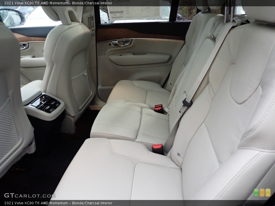 Blonde/Charcoal Interior Rear Seat for the 2021 Volvo XC90 T6 AWD Momentum #140178617