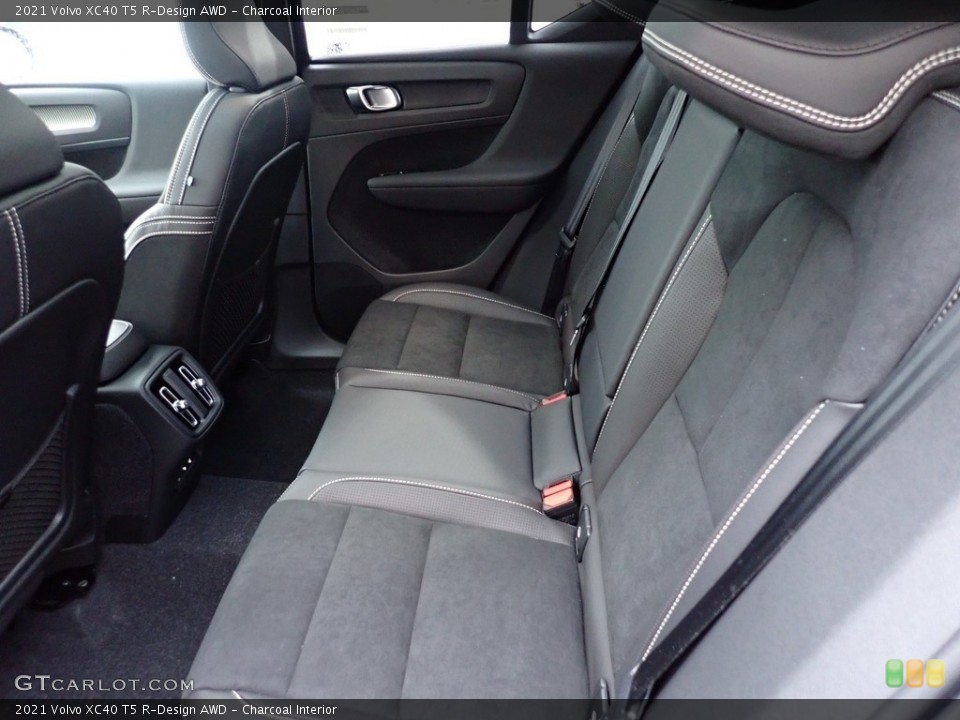 Charcoal Interior Rear Seat for the 2021 Volvo XC40 T5 R-Design AWD #140179421