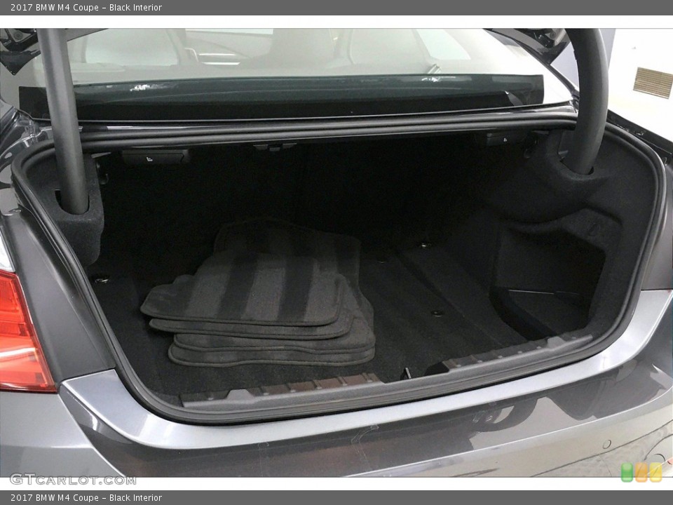 Black Interior Trunk for the 2017 BMW M4 Coupe #140194566