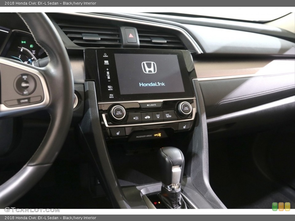 Black/Ivory Interior Dashboard for the 2018 Honda Civic EX-L Sedan #140198250