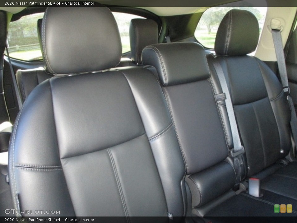 Charcoal Interior Rear Seat for the 2020 Nissan Pathfinder SL 4x4 #140222530