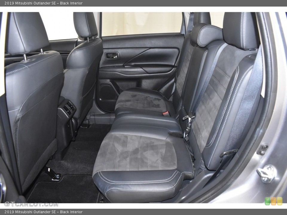 Black Interior Rear Seat for the 2019 Mitsubishi Outlander SE #140223655