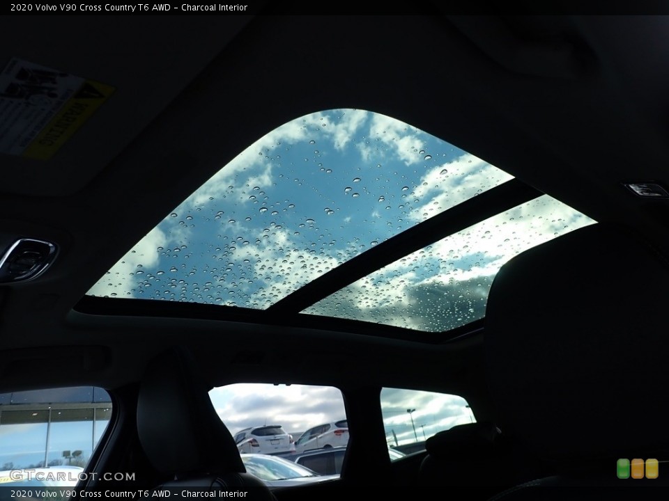 Charcoal Interior Sunroof for the 2020 Volvo V90 Cross Country T6 AWD #140236071