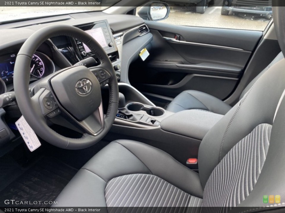 Black Interior Photo for the 2021 Toyota Camry SE Nightshade AWD #140237034