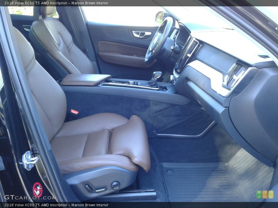Maroon Brown 2018 Volvo XC60 Interiors