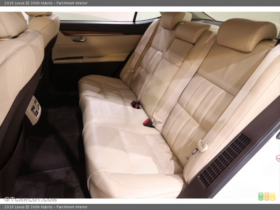 Parchment Interior Rear Seat for the 2016 Lexus ES 300h Hybrid #140244554