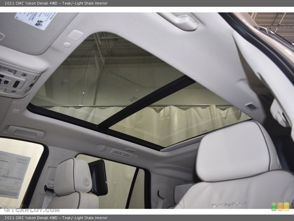 Teak/­Light Shale Interior Sunroof for the 2021 GMC Yukon Denali 4WD #140246930