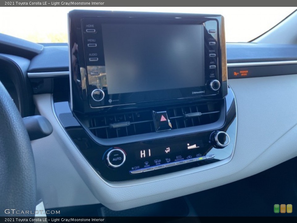 Light Gray/Moonstone Interior Controls for the 2021 Toyota Corolla LE #140247269