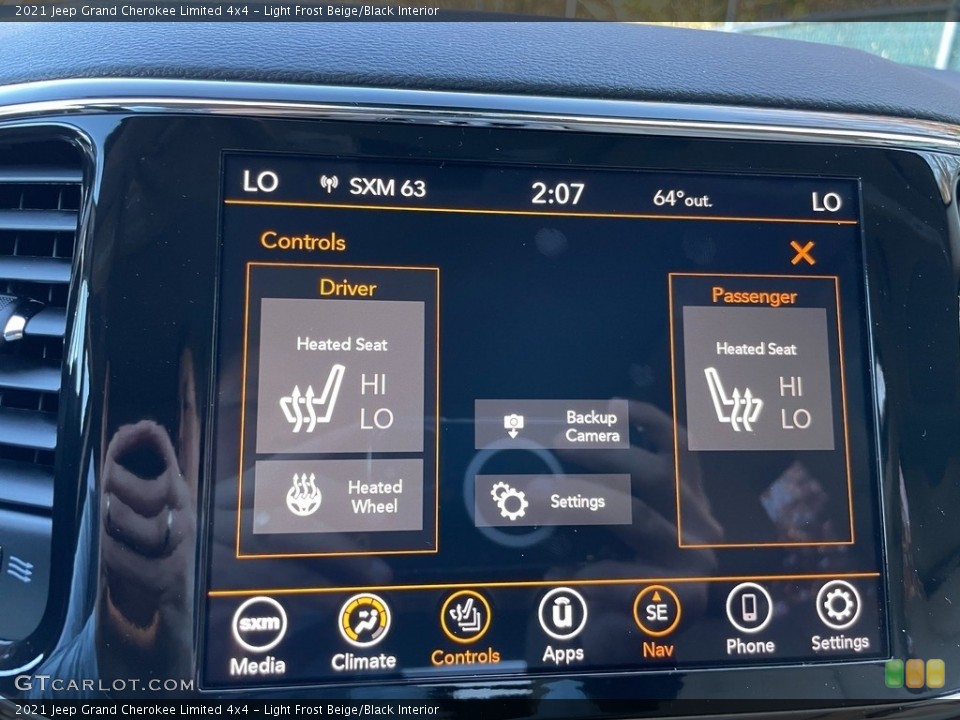 Light Frost Beige/Black Interior Controls for the 2021 Jeep Grand Cherokee Limited 4x4 #140247311