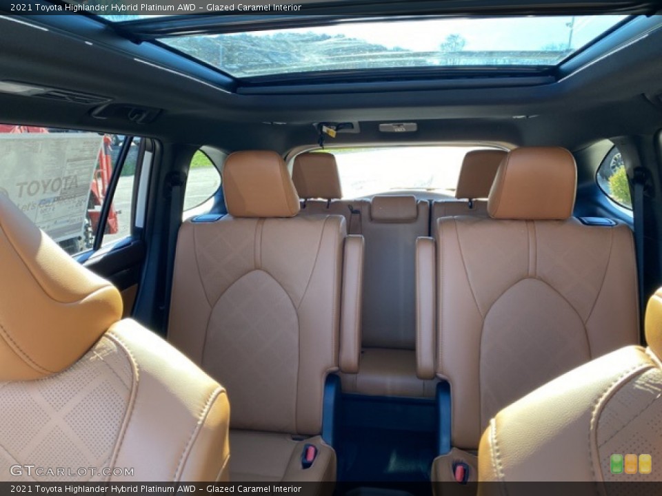 Glazed Caramel Interior Rear Seat for the 2021 Toyota Highlander Hybrid Platinum AWD #140247863