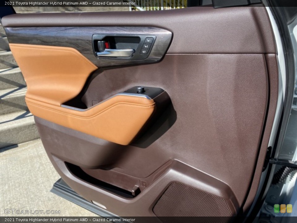 Glazed Caramel Interior Door Panel for the 2021 Toyota Highlander Hybrid Platinum AWD #140247947