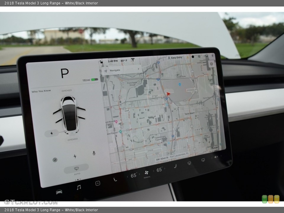 White/Black Interior Navigation for the 2018 Tesla Model 3 Long Range #140254115