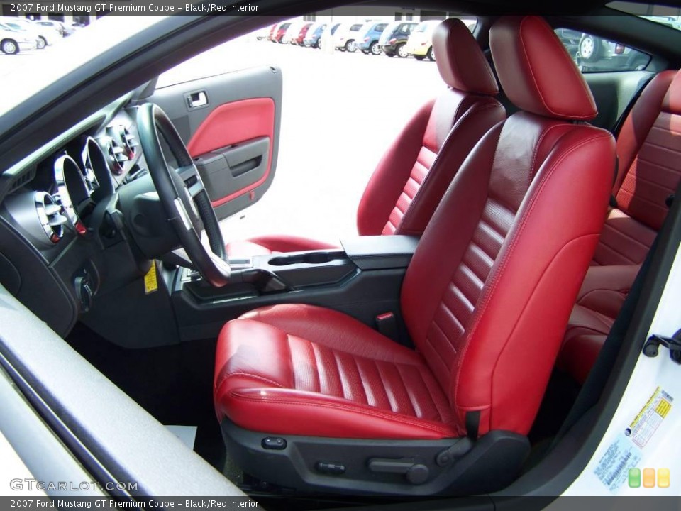 Black/Red Interior Photo for the 2007 Ford Mustang GT Premium Coupe #14025998