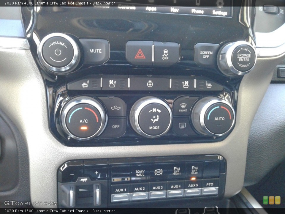 Black Interior Controls for the 2020 Ram 4500 Laramie Crew Cab 4x4 Chassis #140263994