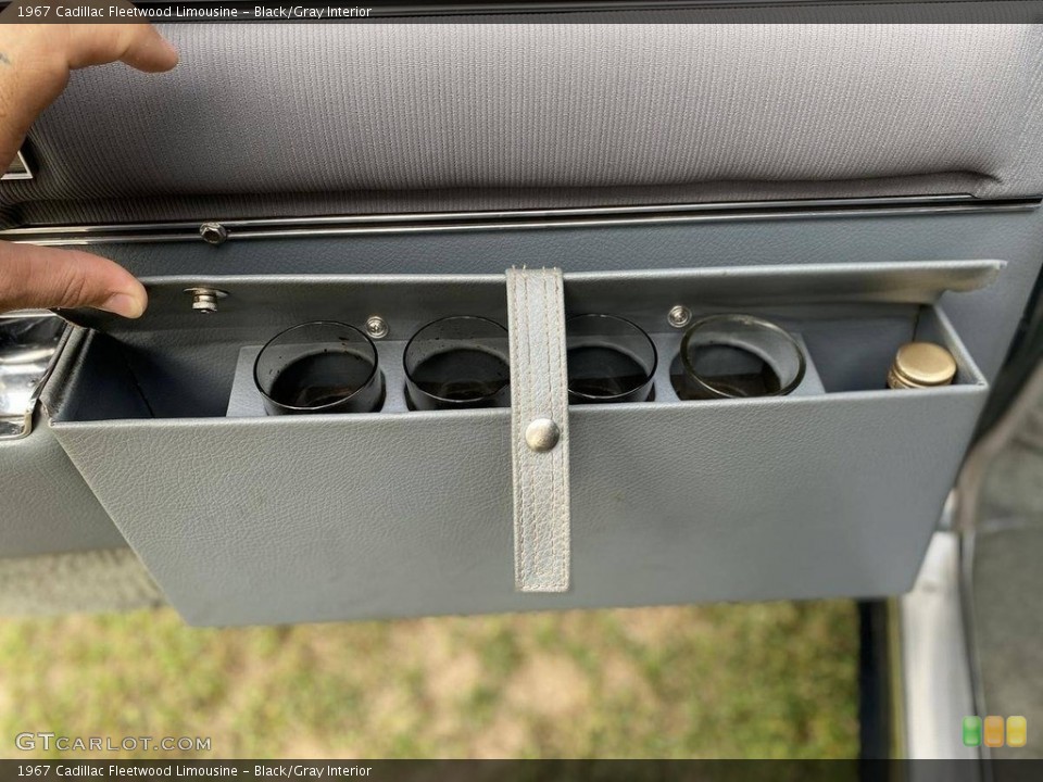 Black/Gray Interior Door Panel for the 1967 Cadillac Fleetwood Limousine #140274584