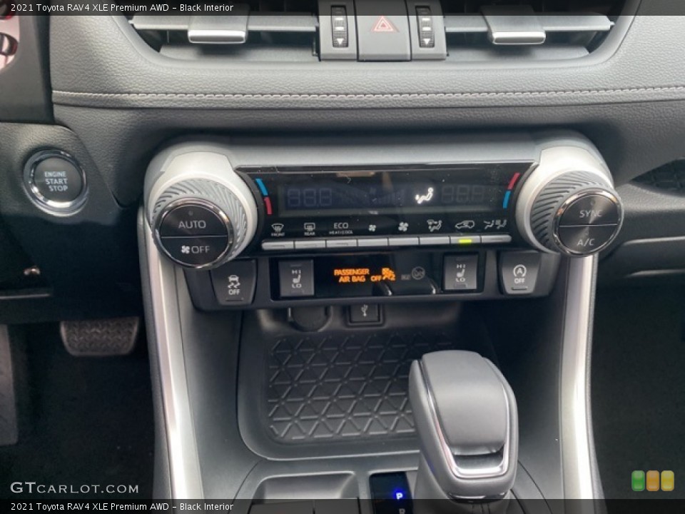 Black Interior Controls for the 2021 Toyota RAV4 XLE Premium AWD #140275001