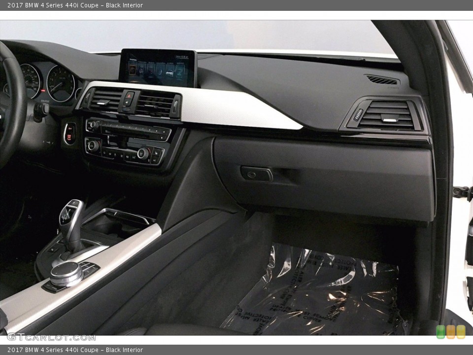 Black Interior Dashboard for the 2017 BMW 4 Series 440i Coupe #140284188