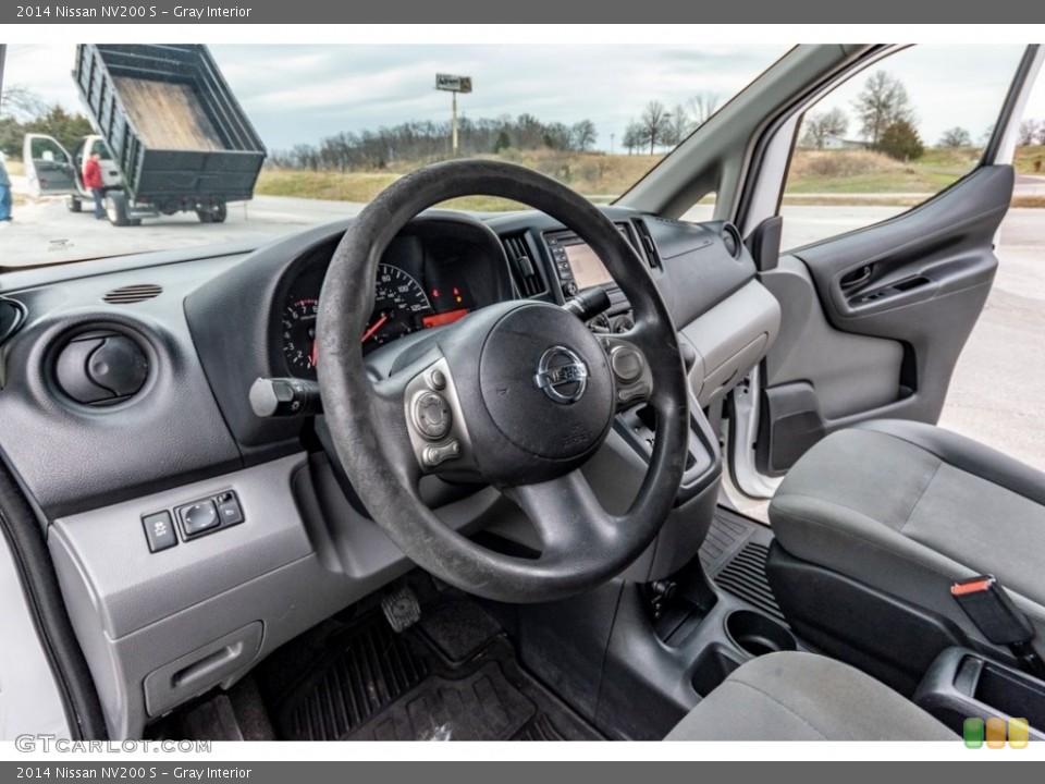 Gray Interior Photo for the 2014 Nissan NV200 S #140286724