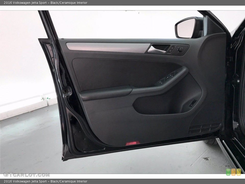 Black/Ceramique Interior Door Panel for the 2016 Volkswagen Jetta Sport #140310802