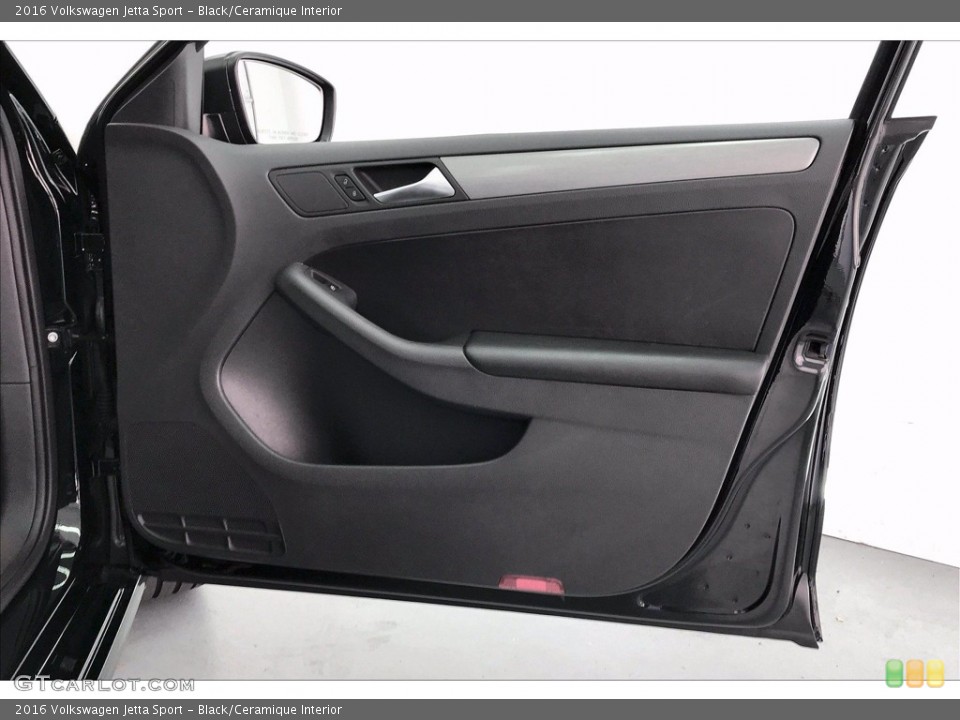 Black/Ceramique Interior Door Panel for the 2016 Volkswagen Jetta Sport #140310901