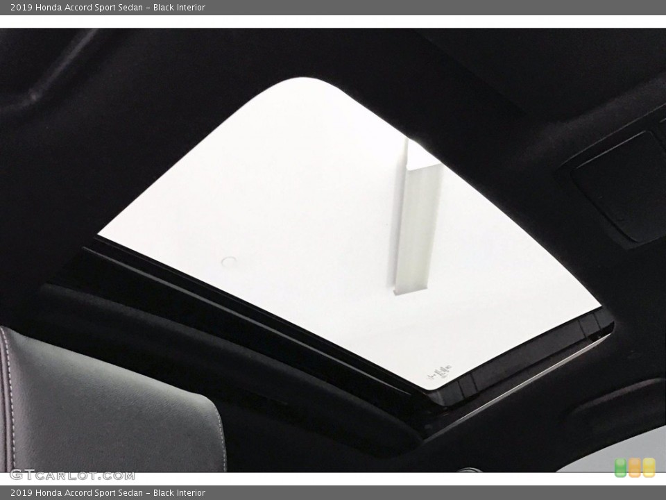 Black Interior Sunroof for the 2019 Honda Accord Sport Sedan #140311666