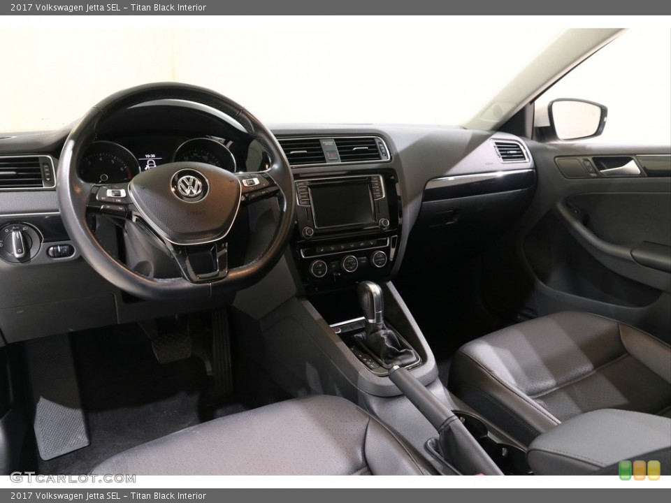 Titan Black Interior Photo for the 2017 Volkswagen Jetta SEL #140312092