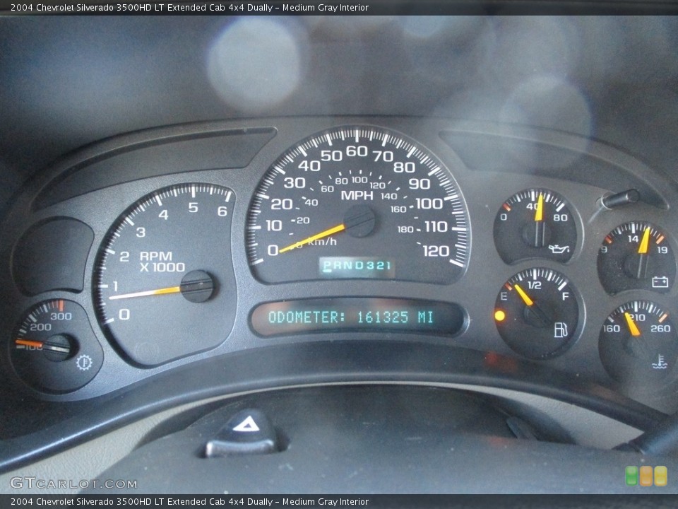 Medium Gray Interior Gauges for the 2004 Chevrolet Silverado 3500HD LT Extended Cab 4x4 Dually #140338059